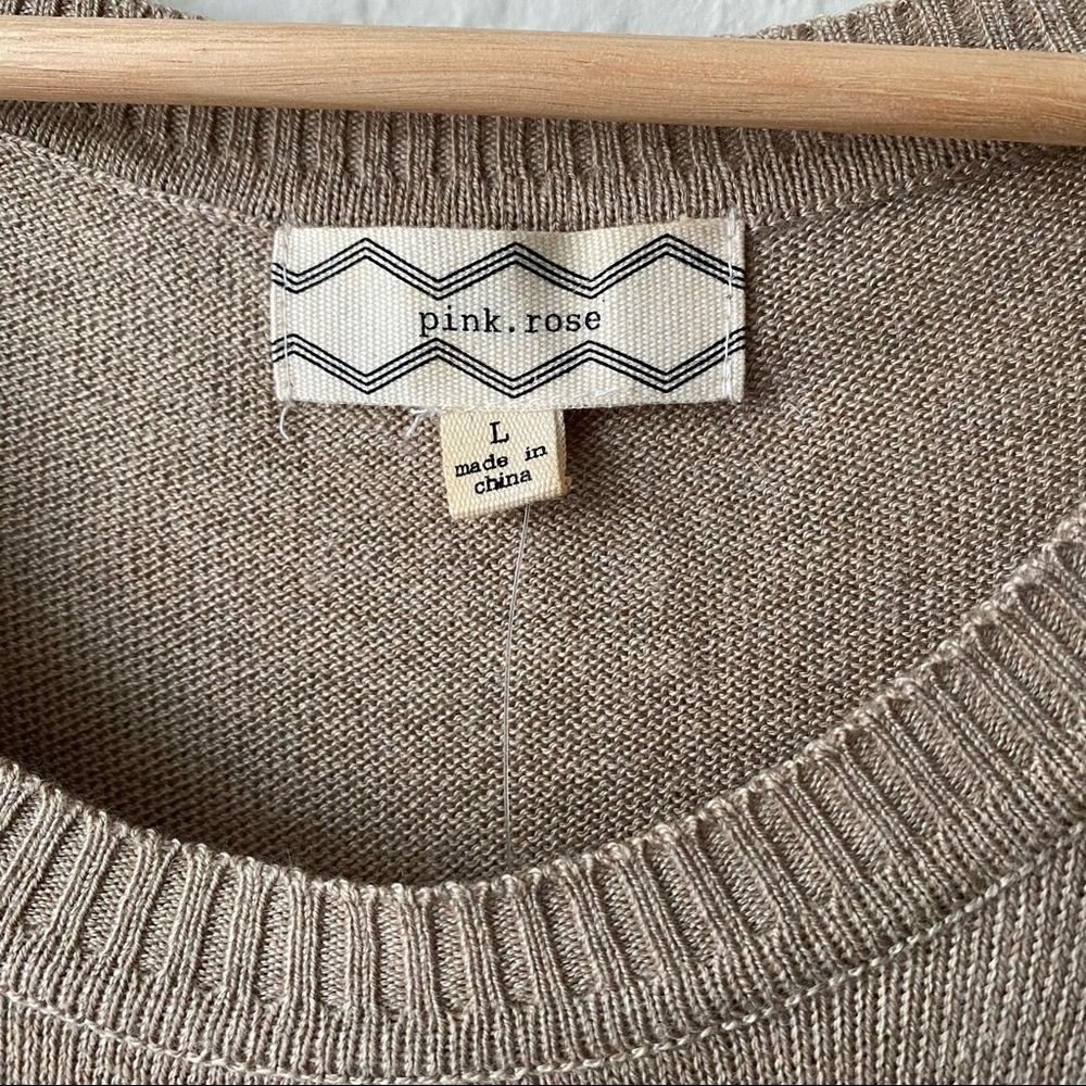 Pink Rose Crew Neck Soft Sweater With Zebra NWT - Picture 3 of 6